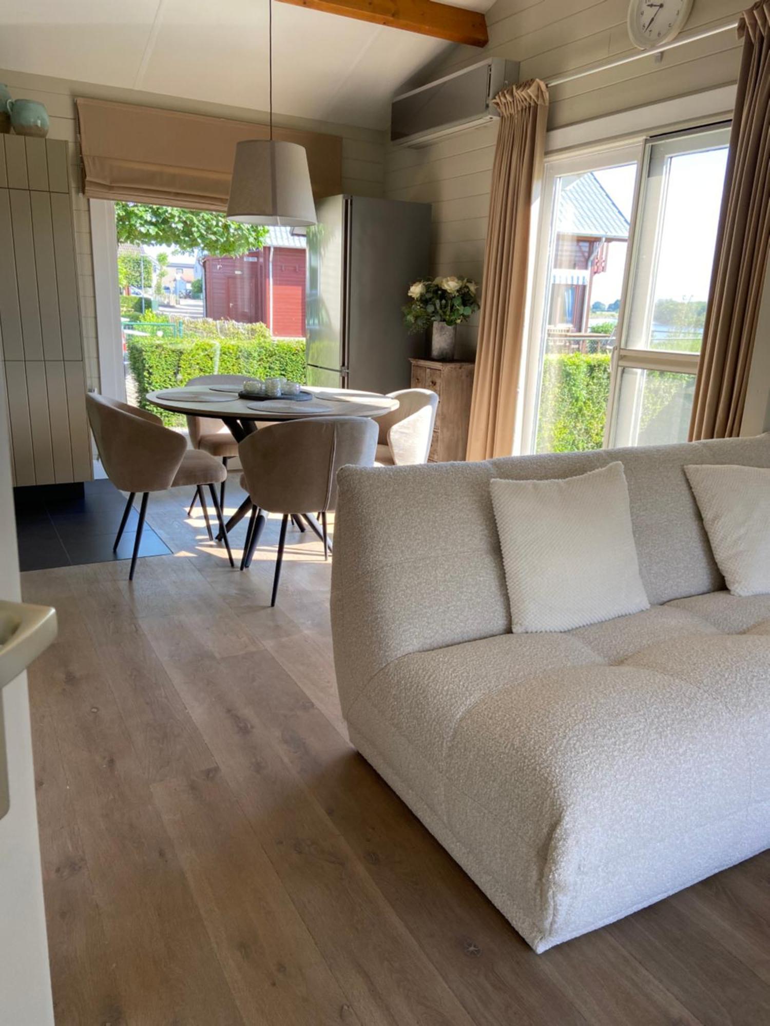Chalet Eau Vive Maaseik Exteriör bild